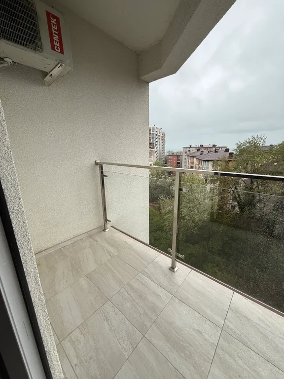 Квартира у моря с бассейном