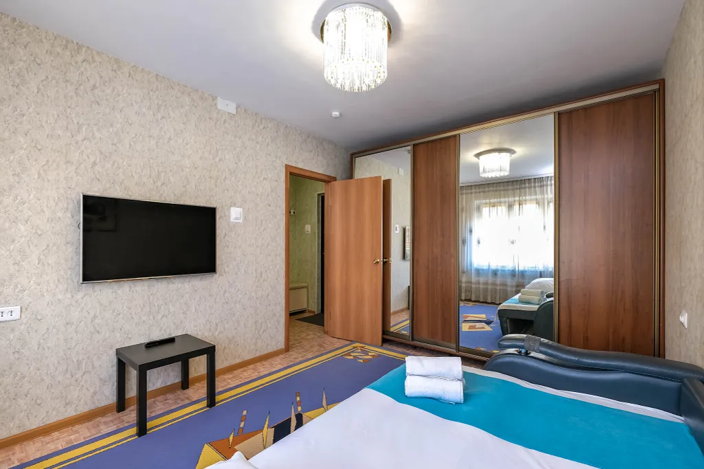 Современная квартира рядом с аэропортом имени Покрышкина