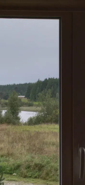 Небольшой дом на острове