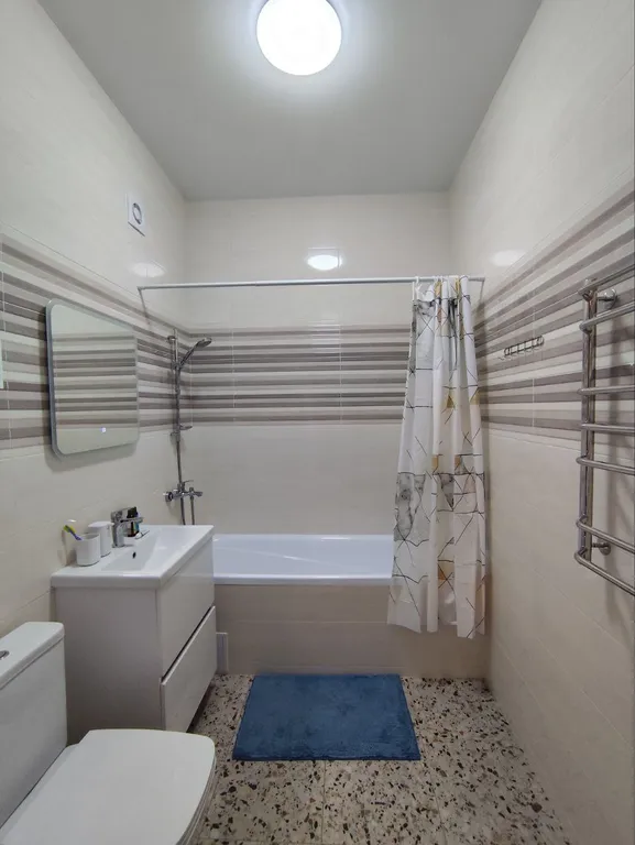 "Море и Брют" стильная квартира рядом с морем