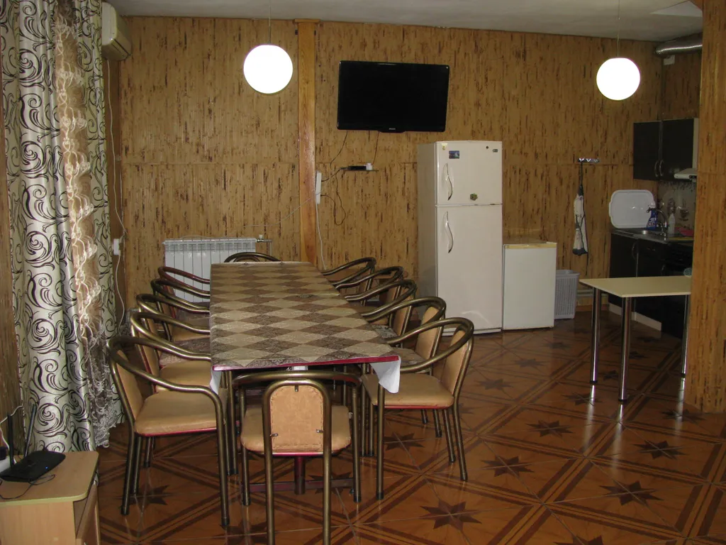 6-комнатный Дом