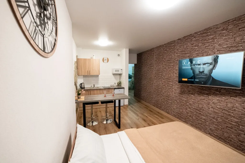 Квартира Квартира-студия "Венеция" напротив ТРЦ Планета — Красноярск