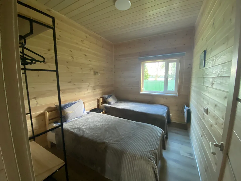 Дом с купелью на берегу Онежского озера