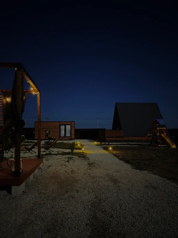 Коттедж Дом А-фрейм на берегу моря, бассейн, баня — Кучугуры