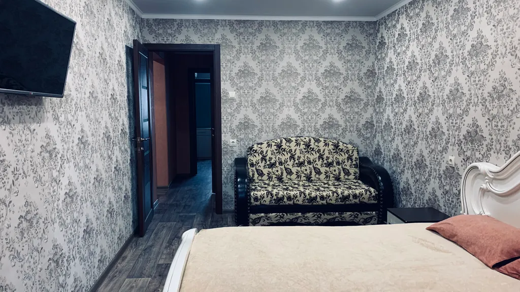 Квартира с отличной транспортной развязкой у дома