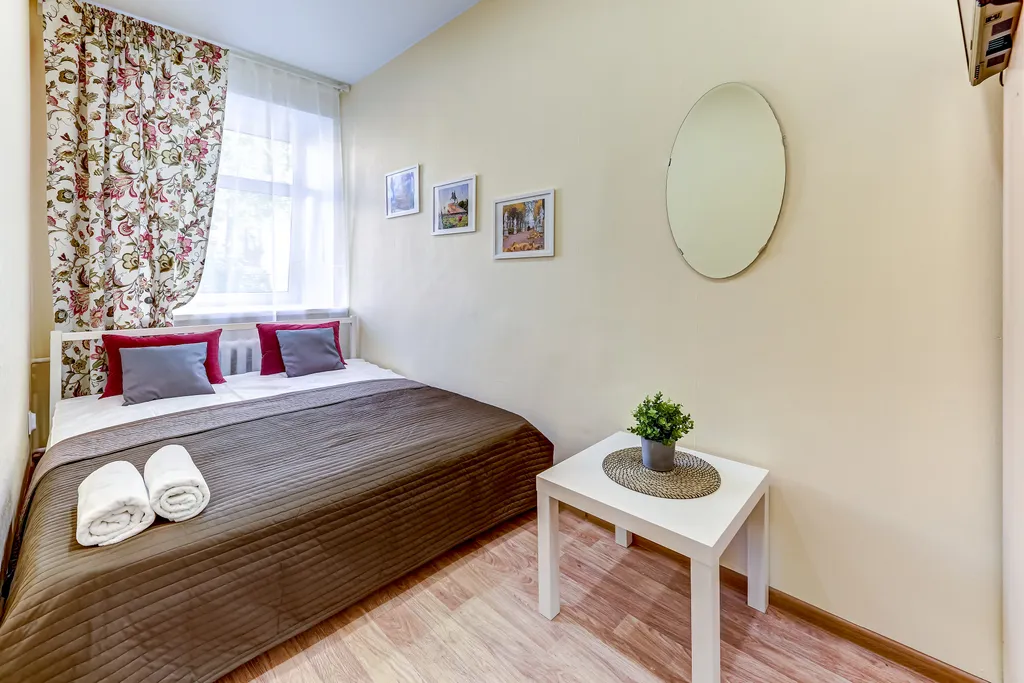 Просторная 5-комнатная квартира в самом центре города