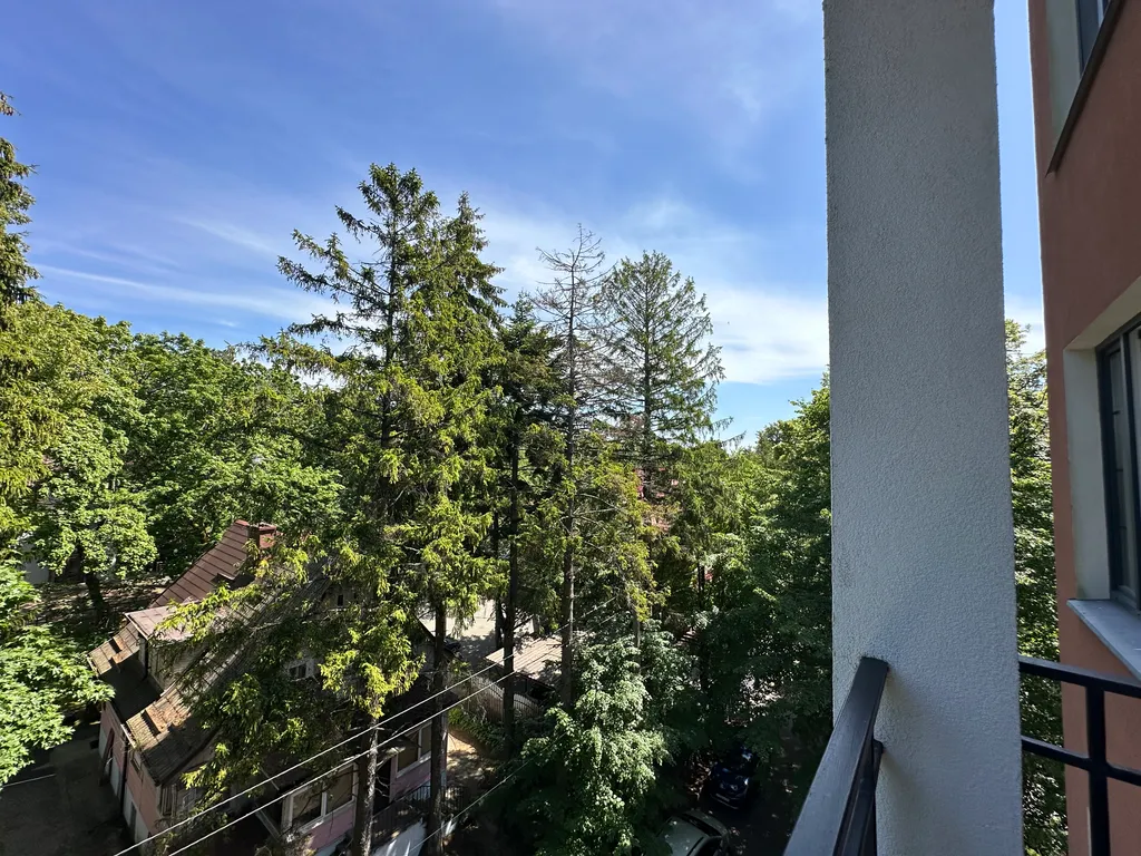 Штольц 2-ух комнатные апартаменты 75м