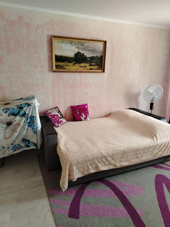 Квартира через дорогу от Терм