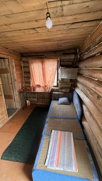 Дом возле реки Караидель на огороженном участке