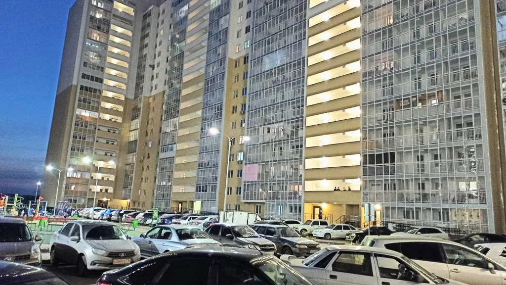 Студия с видом на Каму