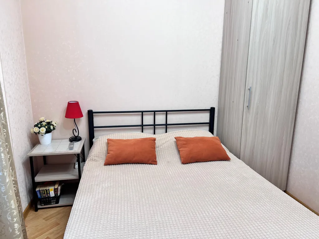 Чистая и уютная квартира в районе Верхнего парка рядом с санаторием Москва