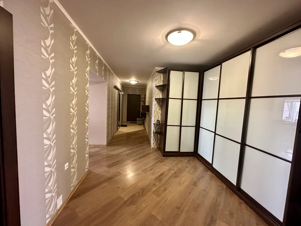 Одна из самых больших квартир в Барнауле