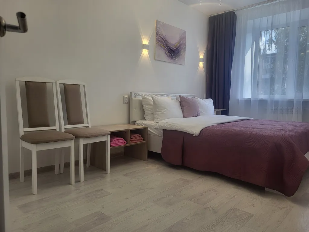 Квартира Розовая студия на Песках — аренда посуточно в Воткинск