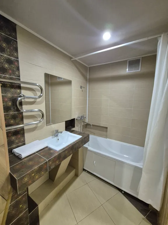 Уютная квартира в центре города с видом на колесо обозрения