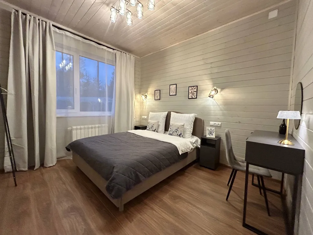 Дом с собственным сосновым лесом недалеко от поселка Сосново