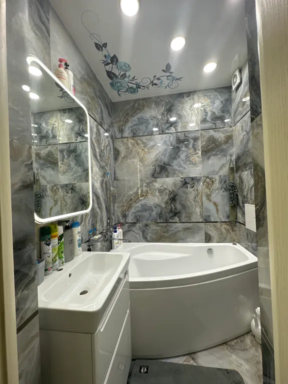 Комфортная квартира с удобным  расположением для выезда в туры