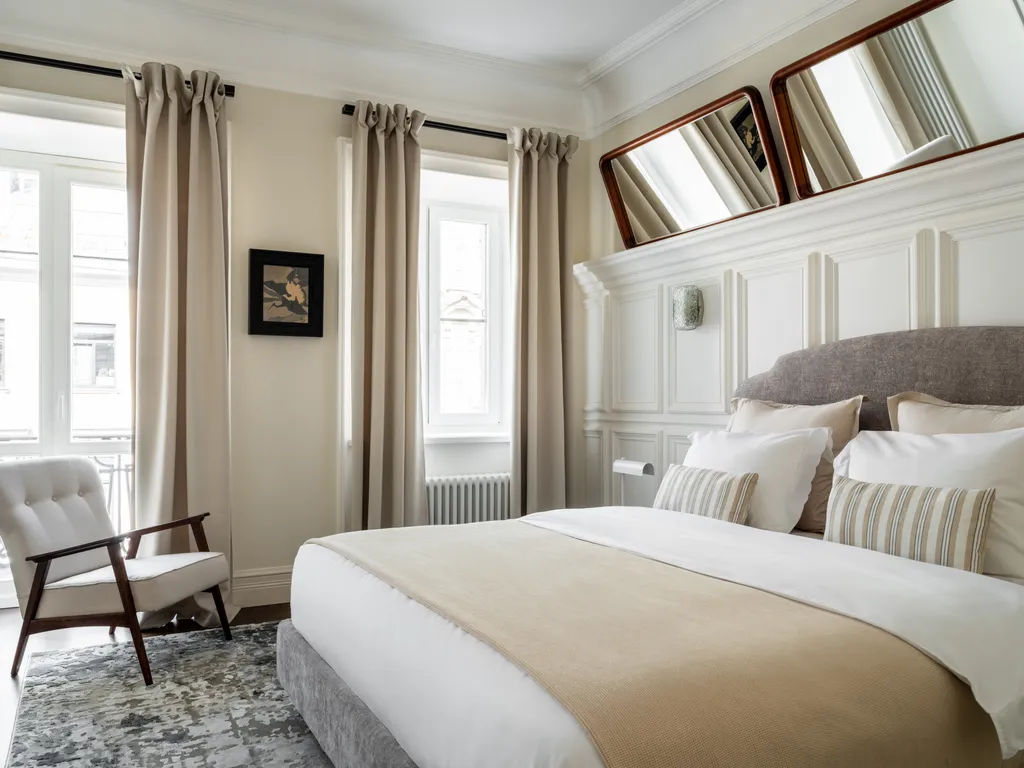 Дизайнерская квартира в самом центре Петербурга