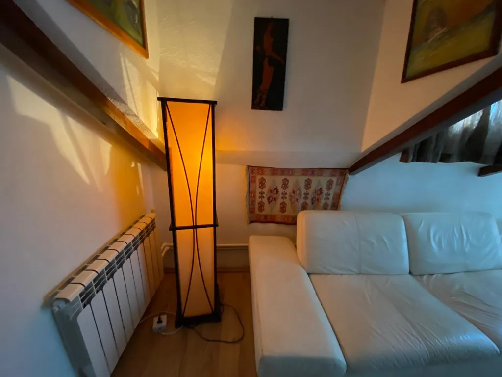 Лофт с бильярдным столом