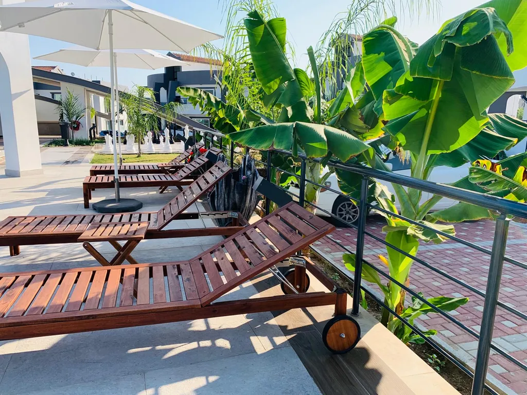 Уютный апартамент в современном охраняемом комплексе с видом на горы