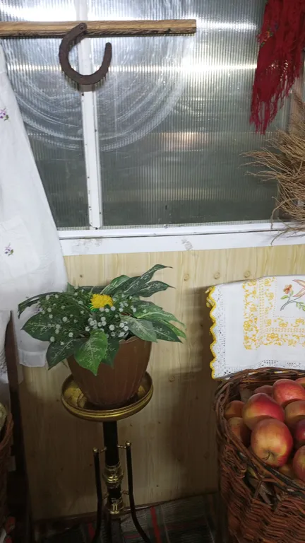 Номер -горница (комната) из казачьего куреня станицы Каменская