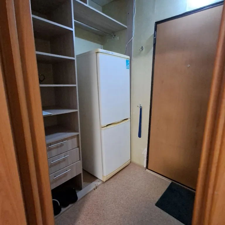 Уютная квартира-студия, с косметическим ремонтом в новом доме