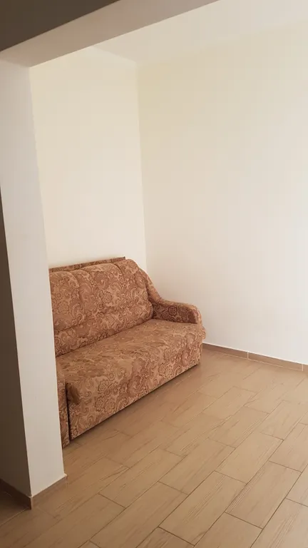 Двухкомнатная квартира на берегу моря