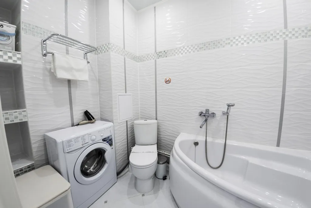 Однушка в центре (рядом с Кадетским училищем)