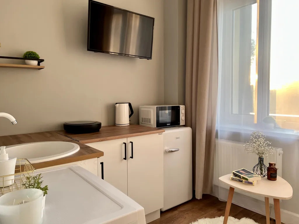 Светлые апартаменты для двоих рядом с Шереметьево