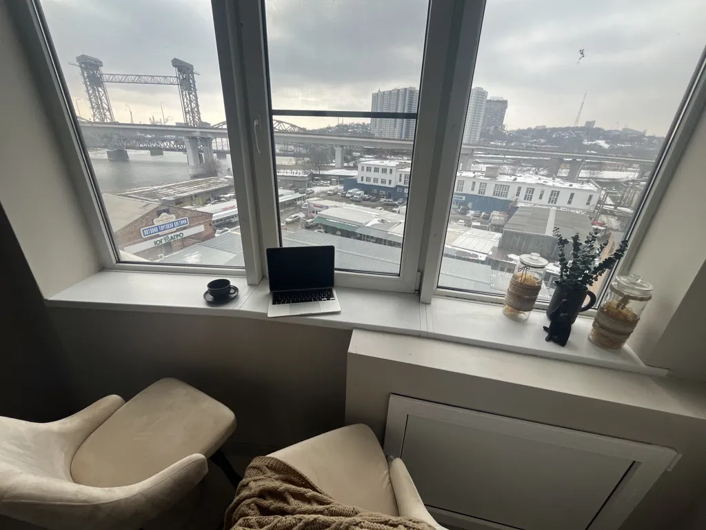 Апартаменты с сервисом 5* отеля на берегу реки