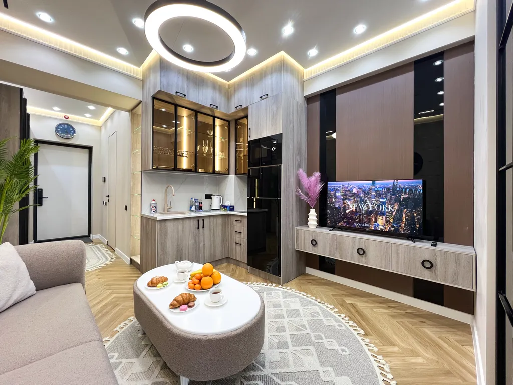 Дизайнерская студия с продуманным интерьером и видом на Ташкент сити