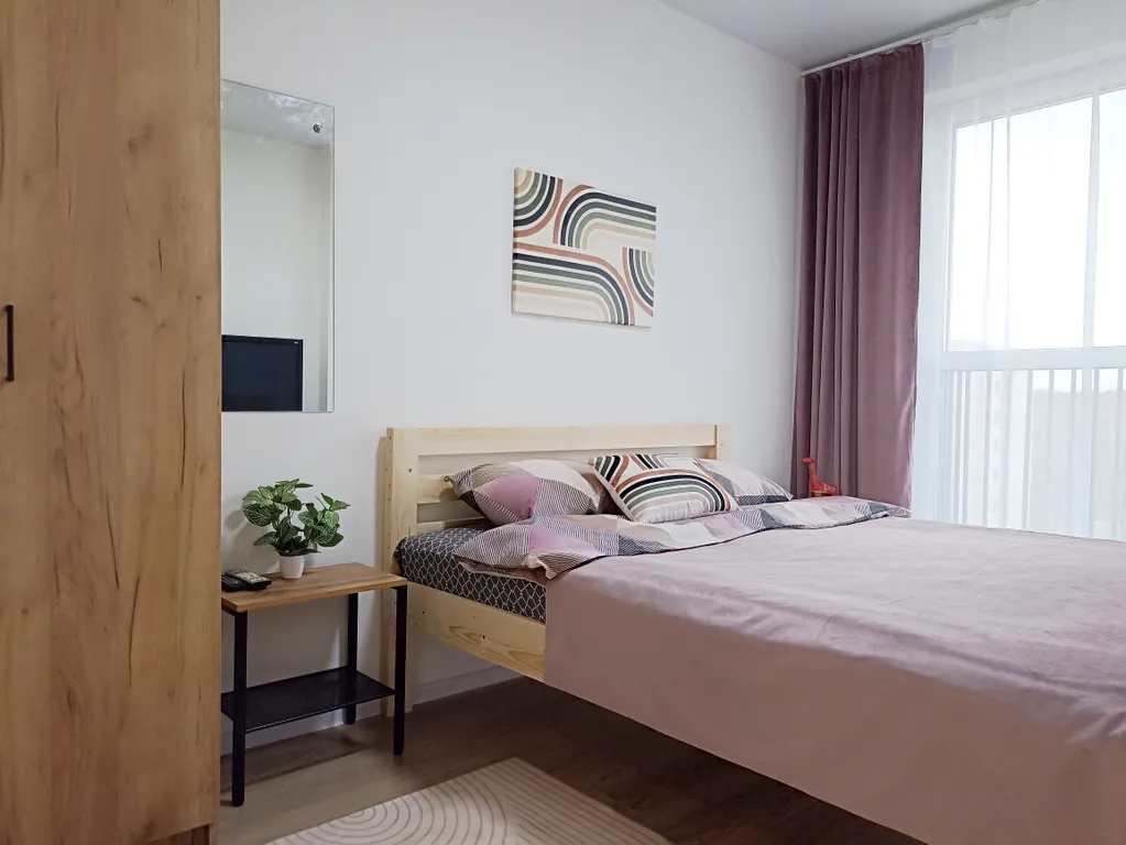 Просторная квартира с 2 спальнями у МРНЦ Цыба и Росатома