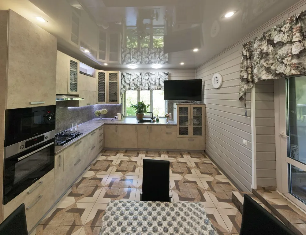 Коттедж 250m2 — чан, кухня, берег Волги