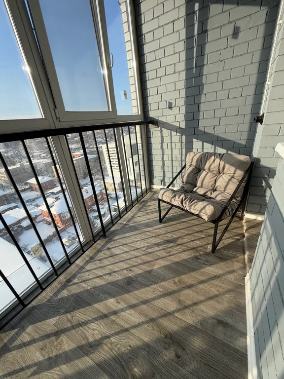 Уютная квартира-студия с шикарным, панорамным видом на город и Китай