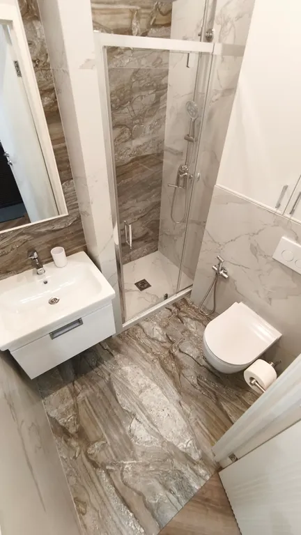 Каскад, Маркса, Набережная, Центр