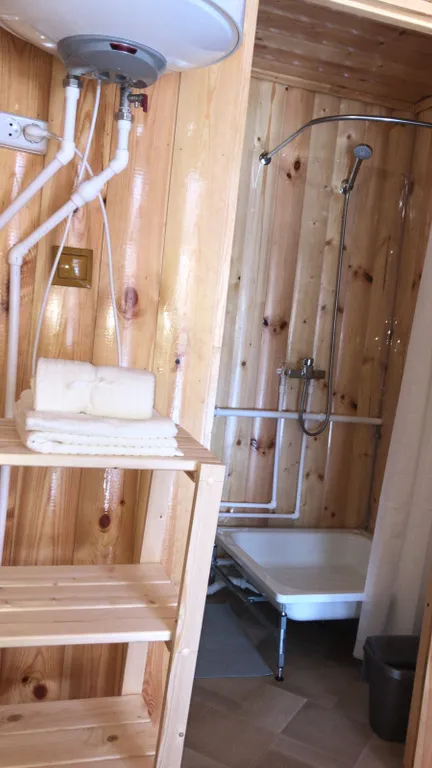 Коттедж Двухкомнатный домик с верандой — Архыз