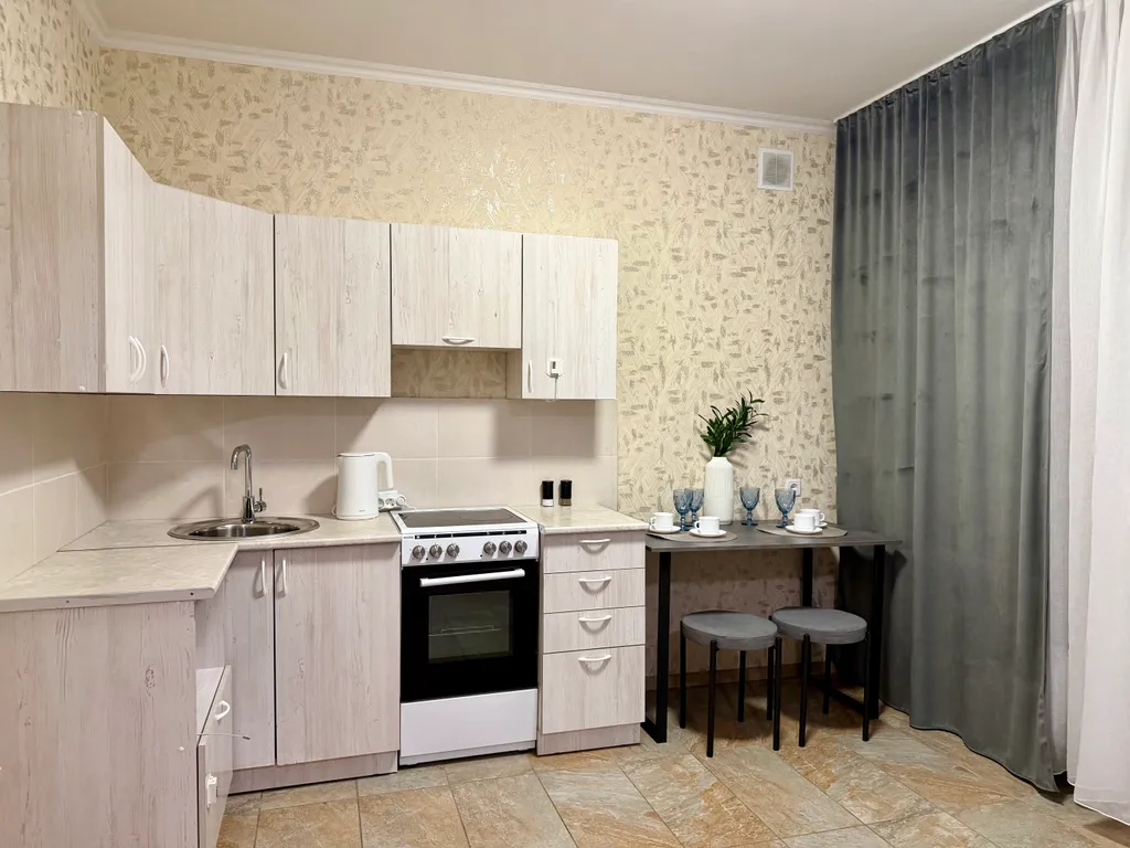 Квартира возле аэропорта в новом доме