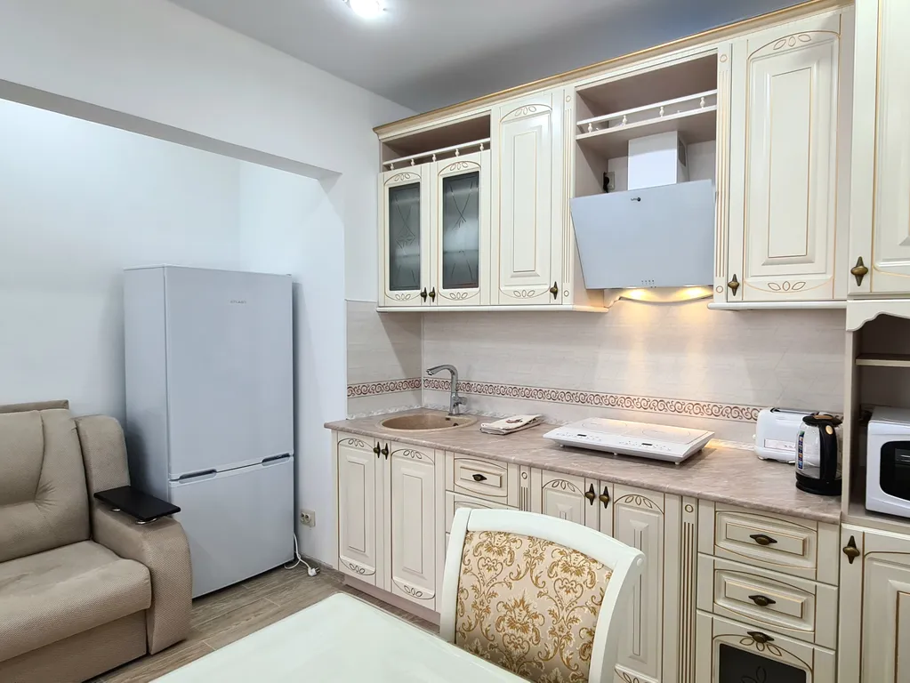 Квартира Двухкомнатная квартира с видом на море. — Адлер