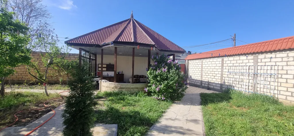 Дом на берегу моря