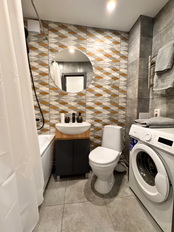 Двухкомнатная квартира в шаге от исторического центра