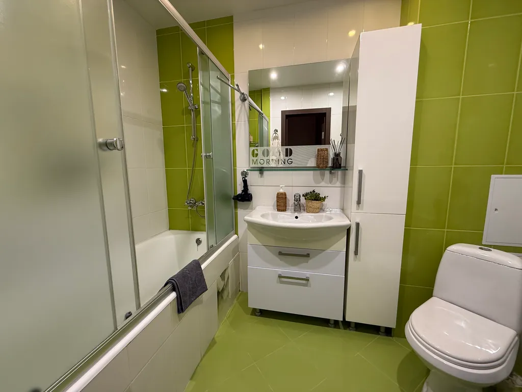 Шикарная двушка с евроремонтом недалеко от парка Соловьиная роща