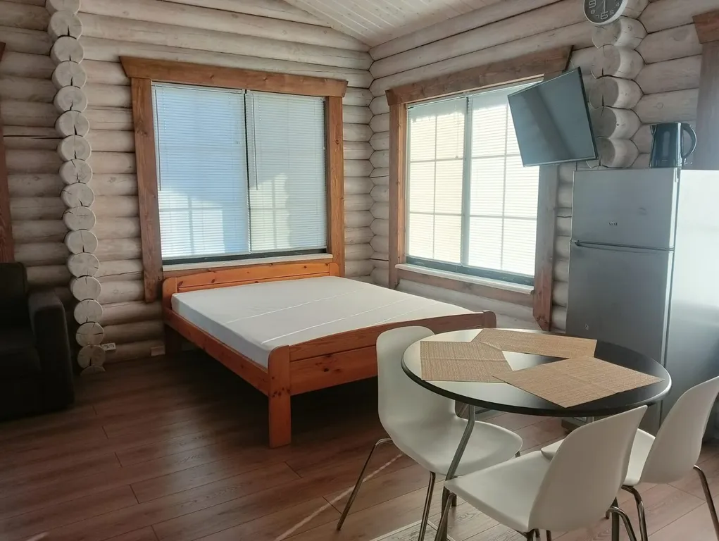 Уютный домик в черте города