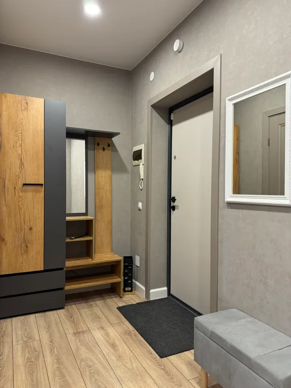 Светлая и уютная квартира рядом с СФУ