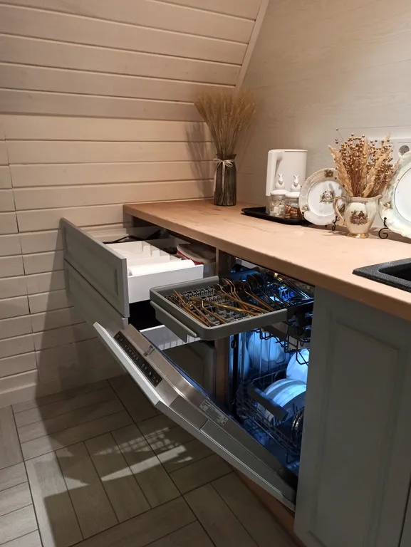 Сканди люкс, дом с камином и видом на лес. LESNOVO