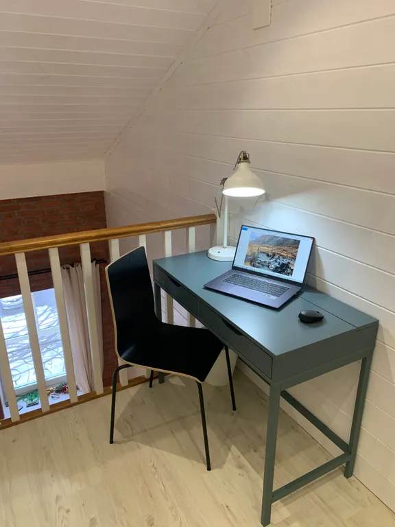 Двухуровневые апартаменты Снегурочка на набережной в центре города