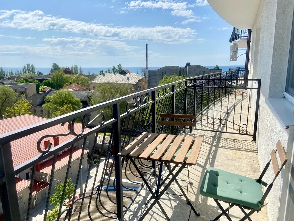 Апартамент 100м от набережной в новом доме