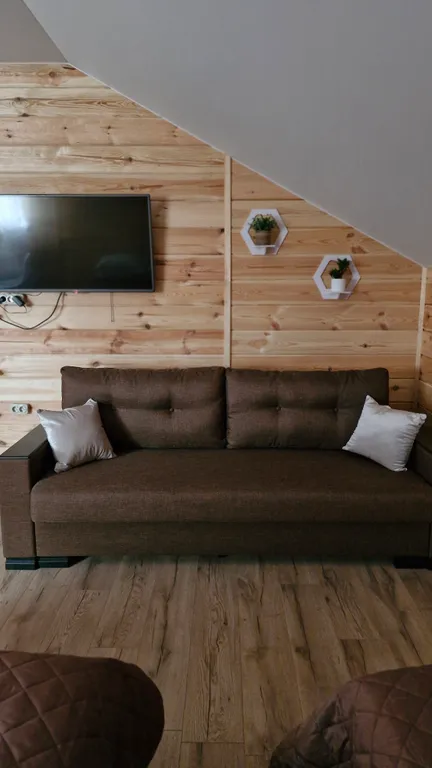 Дом с баней и парковкой