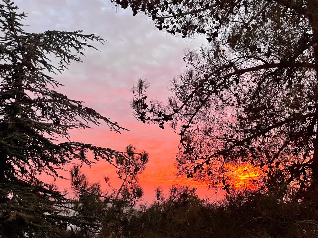 Уютная квартира с видом на горы и море