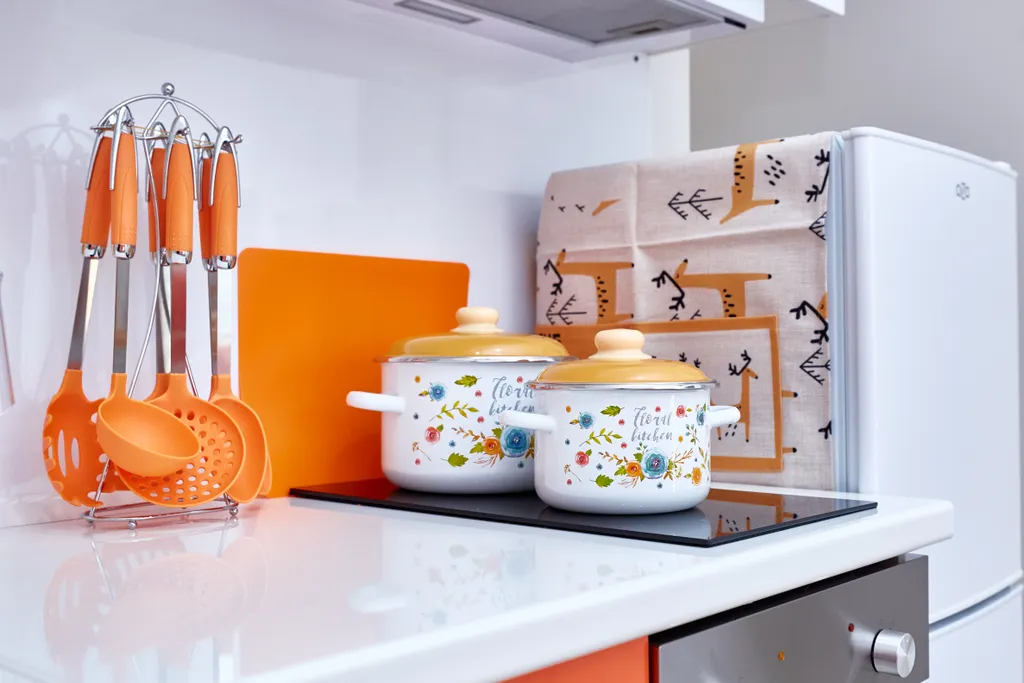 Оранжевый апартамент в ЖК Каравелла Португалии