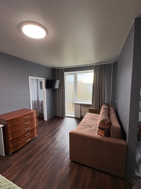 Квартира Уютная двушка — Волхов