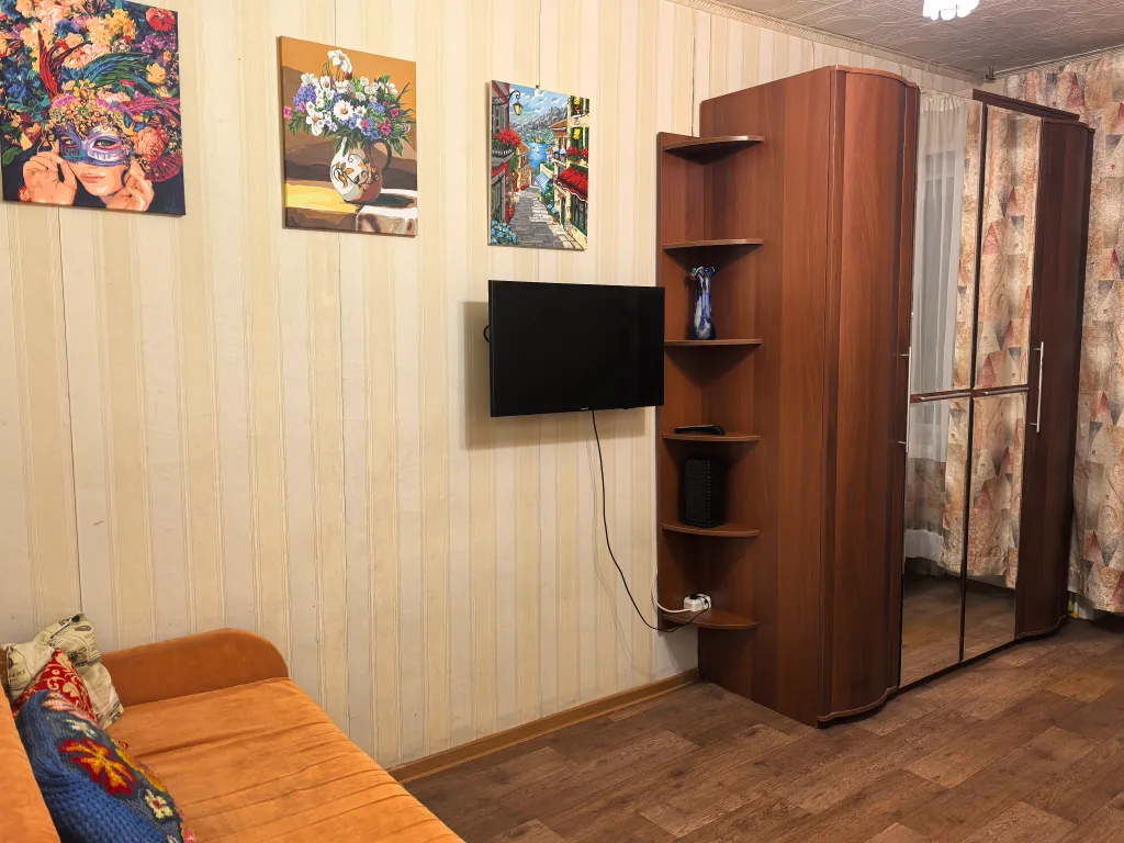 Квартира Квартира у метро Народное Ополчение — Москва